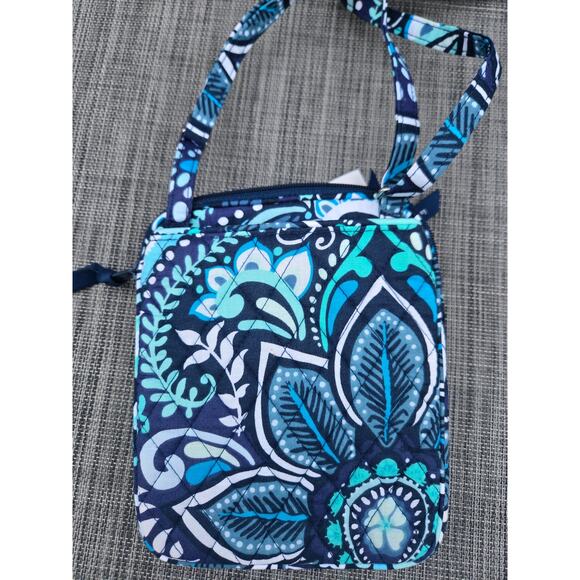 Vera Bradley Blue Island Medallion Mini Hipster Cross Body Shoulder Bag NWT - Picture 3 of 11
